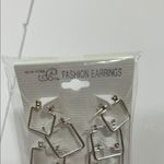 Chic Silver Square Hoop Earrings Set Photo 5