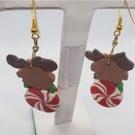 Clay Dangling Christmas Earrings Red Photo 3