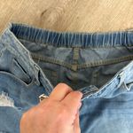 SheIn Distressed Jeans Photo 1