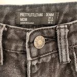 Pretty Little Thing  Black Mom Jeans Distressed Holes Size 2 Photo 2