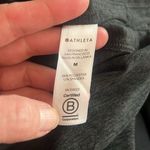 Athleta  Uptempo Flora Long Sleeve Crewneck Top Size Womens Medium B18 Photo 7