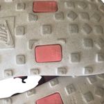 Nike sandals women’s size 7 black pink thongs slip ons Photo 2