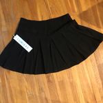 Lumière NWT Lumiere High waisted pleated mini skirt sz M Photo 3