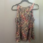 Old Navy Floral Print Sleeveless Top In size L. Photo 2