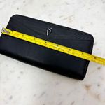 Vera Wang Simply Vera  Signature Black‎ Wallet Photo 6