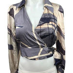 & Other Stories Los Angles Atelier & Other Stories Gray Beige Colorblock Wrap Crop Blouse Top 4 Photo 0