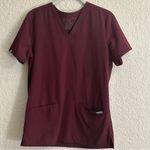 FIGS  Casma Three-Pocket Scrub Top Size‎ XS Burgundy Maroon Photo 7