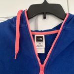 The North Face  hoodie size medium Photo 3