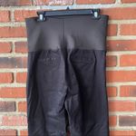 Lila Ryan Black Maternity Pants sz 8  Black Maternity Skinny Pants Full panel Photo 4