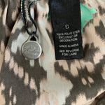 Buckle BKE  Womens Size Small Multicolor Boho Print Tab Sleeves Blouse Photo 3