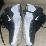 Nike Black and White Athletic Shoes Photo 2