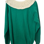 Green Sweatshirt White Crochet Collar Christmas Holiday Size M Photo 0