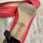 Tod's Size 9.5 Women's Bold Pink Heels Almond Toe Pumps Classic Heritage Chic Photo 6