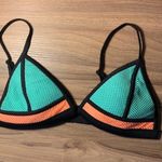 Triangl Bikini Top Photo 0