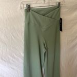 Move Technology: Tulip Waistband Wide Leg Crop Yoga Pants Photo 14