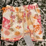 WAYF NWT  Linen Blend Tropical Floral Shorts Photo 3