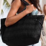 Victoria's Secret  Spring 2017 Limited Edition Tote Bag Photo 1