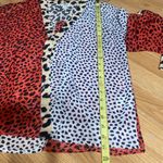 Umgee 🏷️🏷️ small juniors/ladies sheer top cougar print Photo 8