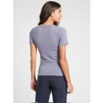 Athleta ✨ RENEW SEAMLESS V-NECK SZ MEDIUM TEE✨ Photo 2