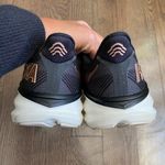 Hoka  Clifton 9 Black Rose Gold Shoes Women’s Size 8 Photo 4