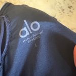 Alo Yoga ALO Vapor Gradient Dusk Take Charge Bra size Large Photo 4