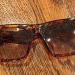 Mulberry  and grand cat eye tortoise sunglasses Photo 7