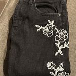 Levi's Levi’s 721 High Rise Skinny jean in black embroidered floral 24 W x 26 L Photo 2