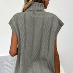 Gray Sleeveless Sweater Photo 1