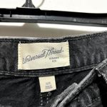 Universal Threads Universal Thread 90s Cut-Off Shorts Women's 6 Black Denim High-Rise Photo 1