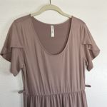 Amazon NWOT Beeuniq Beige Ruffle Short Sleeve Dress sz M Photo 1