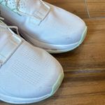 on cloud  Cloudnova Women’s Running Shoes Photo 6