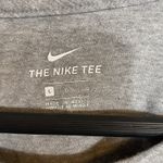 Nike Born to Hoop Basketball T-Shirt Womens Large Long Sleeve Gray New Tags Photo 4