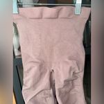 SKIMS  Shapewear Shorts seamless sculpt high waisted above knee sienna nude taupe Photo 5