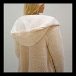 Urban Outfitters BDG Carmella Teddy jacket size M/L‎ Photo 1