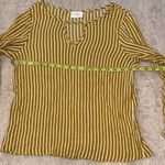 Everly  blouse • size S Photo 2