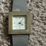 Yves‎ Rocher women’s vintage silver Y2K stainless steel square bracelet watch Photo 2