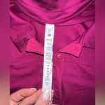 Lululemon  Quick-Drying Short Sleeve Polo Shirt - Magenta Purple
Size 4‎ Photo 2