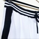 BB Dakota Black and White Active Lounge Shorts Size Large Photo 2