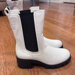 Tinstree Stylish Chunky Sole Women's Chelsea Boots Size 10 Urban Chic Edgy White Photo 0
