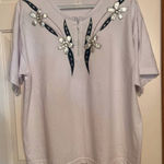 White Top Blue Jean Leaves Silver Flowers Embellished Half Zipper Size XXL‎ Photo 0