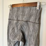Lululemon  Wunder Under Crop Luon 21"
Arrow Jacquard Dark Olive Grey Sage Photo 6
