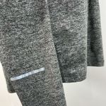 Nike Running Element Half Zip Dri-Fit Long Sleeve Top Sz M Women’s Grey Photo 9
