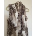 CAbi  Aspen Faux Fur Full Zip Pockets Stylish Winter Outerwear Vest XS Photo 10