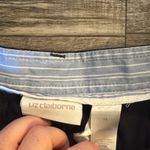 Liz Claiborne  Women's High Waist Black Shorts / DG119 Photo 2