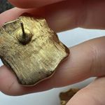 Lot Of 2 Gold Tone Pierced Stud Earrings 1 Signed Gallery Original Photo 9