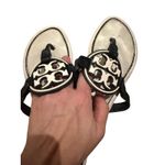 Tory Burch Metal Miller Thong Sandals – Women’s Size 8.5 Photo 5