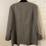 Goldie GOLDI X SUIT FOR WOMEN COMES WITH BLAZER AND SKIRT 
SKIRT LENGTH 26”
WAIST 30” Photo 6