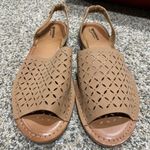 Arizona Jeans Arizona Jean Co size 9.5m sandals Photo 1