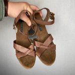 Chinese Laundry Laundry Size 9.5 Embellished Wedge Sandals Brown Leather Rhinestone Buckle Strap Photo 1