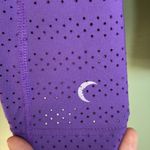 Zyia  Chill Long Sleeve Perforated Long Sleeve Athletic Shirt size M Photo 1